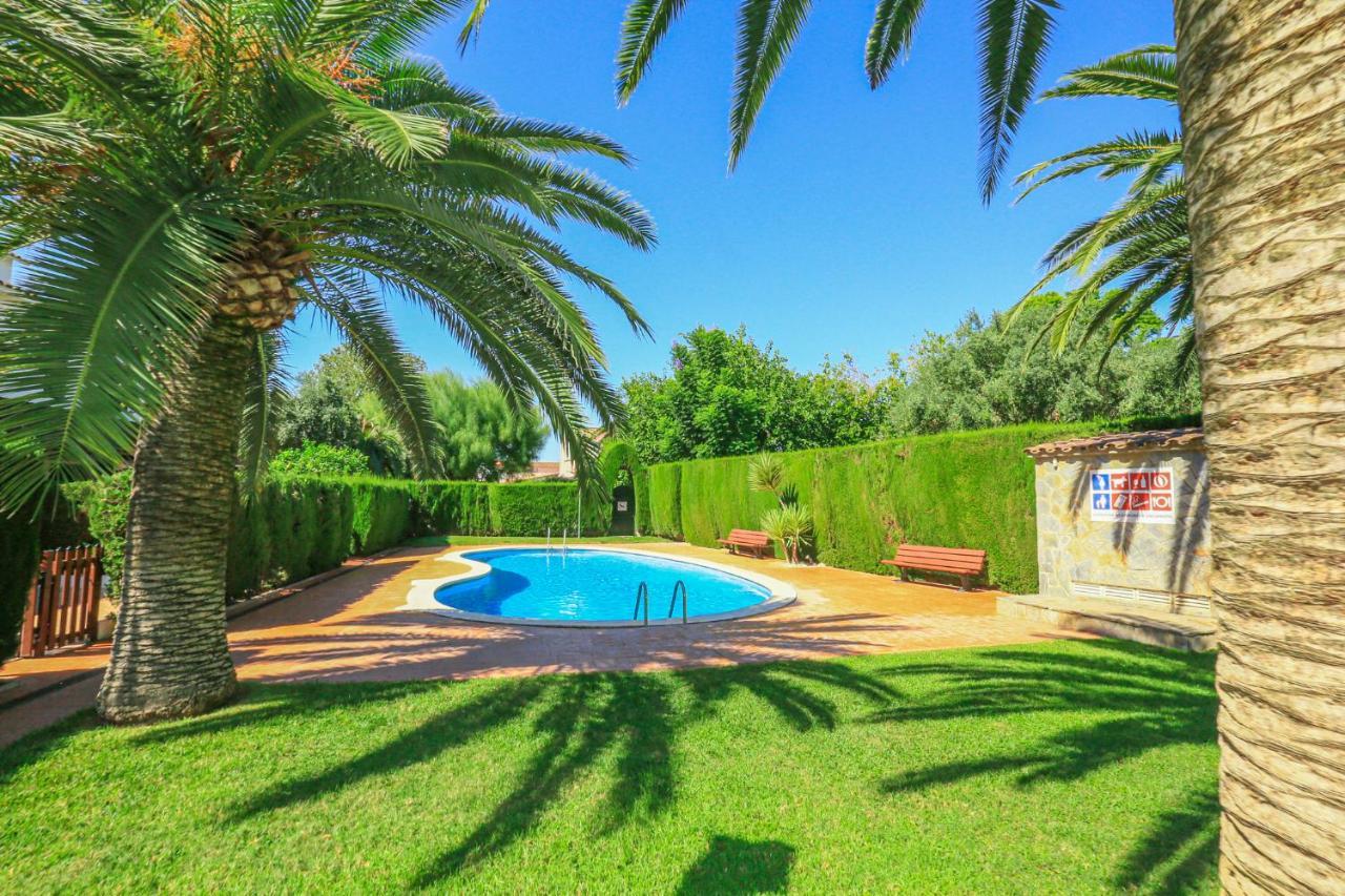 Calderon De La Barca - Only Families Villa Cambrils Luaran gambar