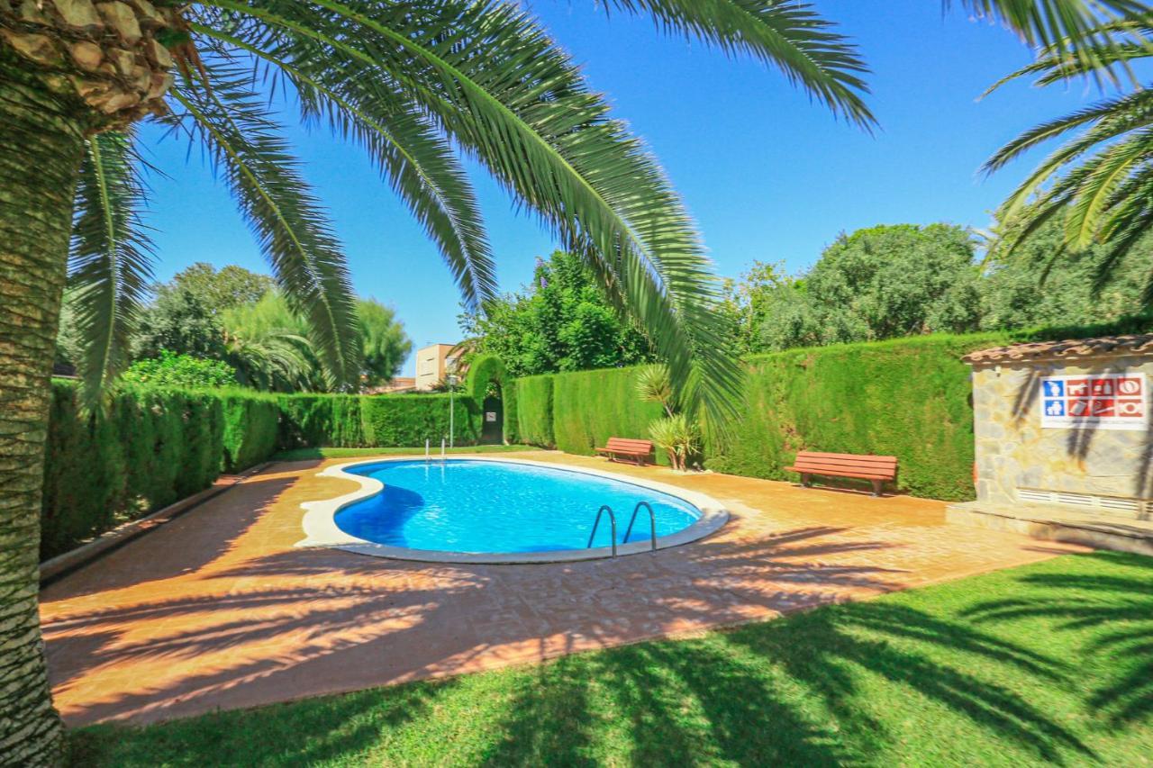 Calderon De La Barca - Only Families Villa Cambrils Luaran gambar
